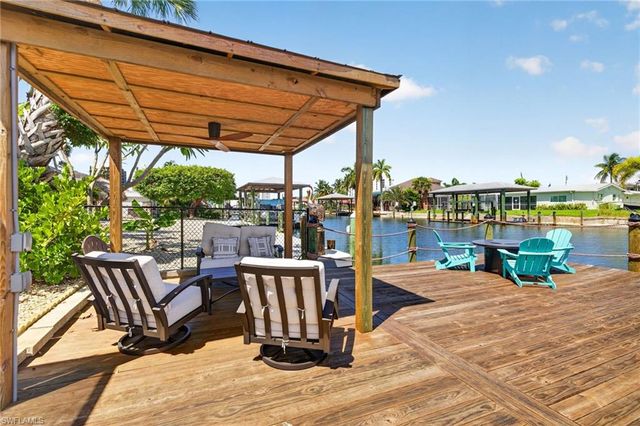 169 Ibis ST, Fort Myers Beach, FL 33931