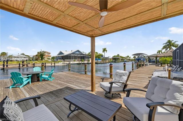 169 Ibis ST, Fort Myers Beach, FL 33931
