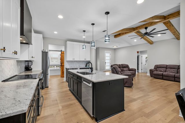 10703 HWY 298 Highway, Benton, AR 72019