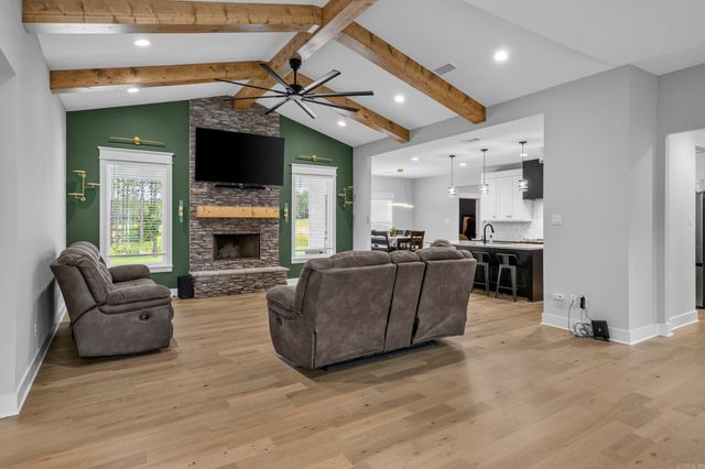 10703 HWY 298 Highway, Benton, AR 72019