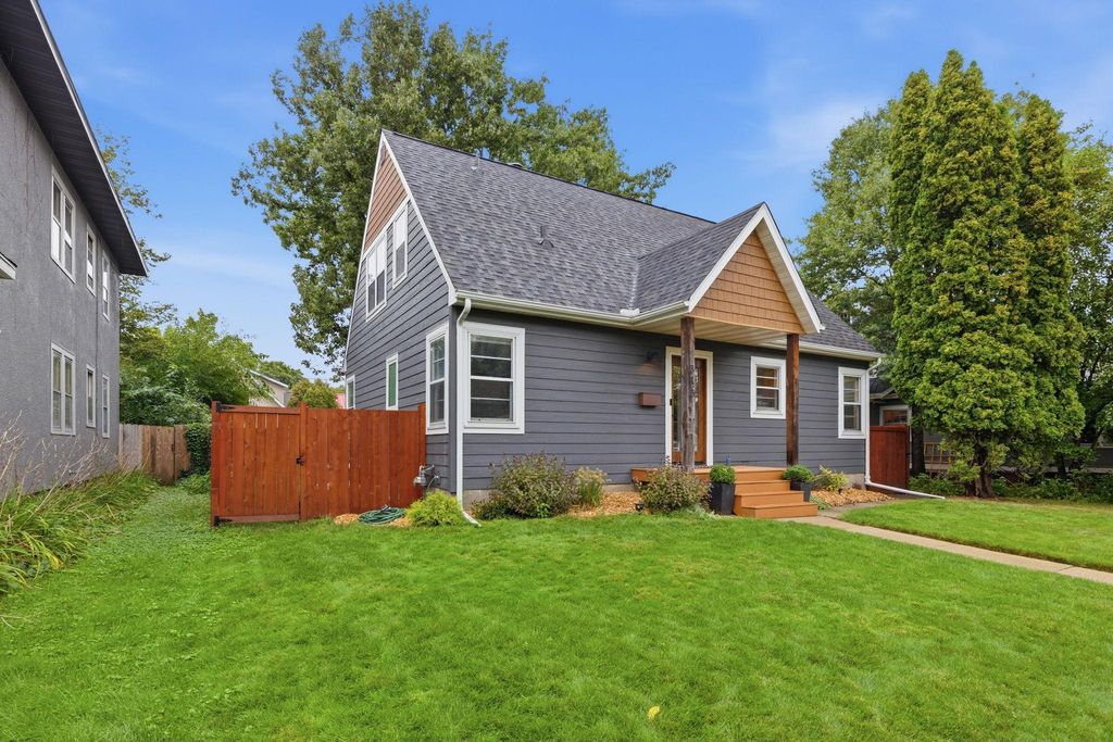 313 Vincent Avenue N, Minneapolis, MN 55405 — exterior