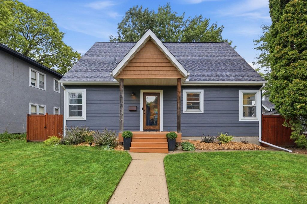 313 Vincent Avenue N, Minneapolis, MN 55405 — photo 2