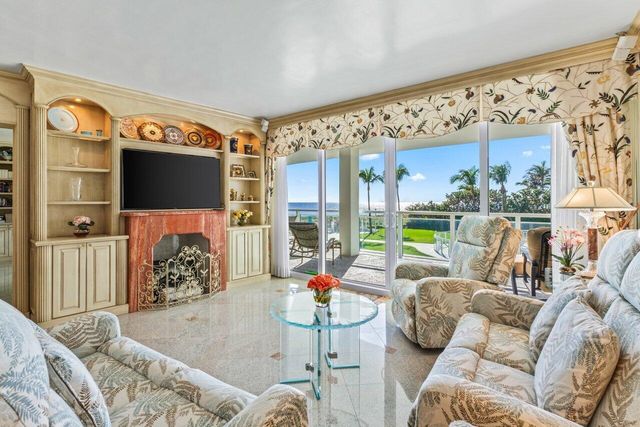 1213 S Ocean Boulevard 2-B, Delray Beach, FL 33483