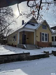 2010 W MALONE Street, Peoria, IL 61605