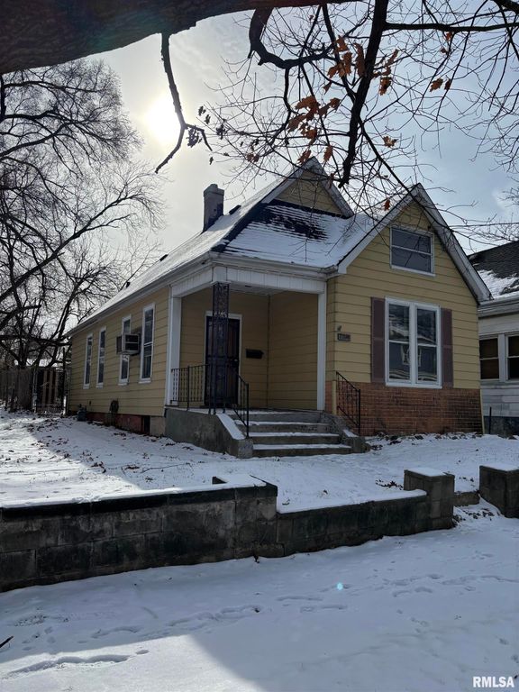 2010 W MALONE Street, Peoria, IL 61605
