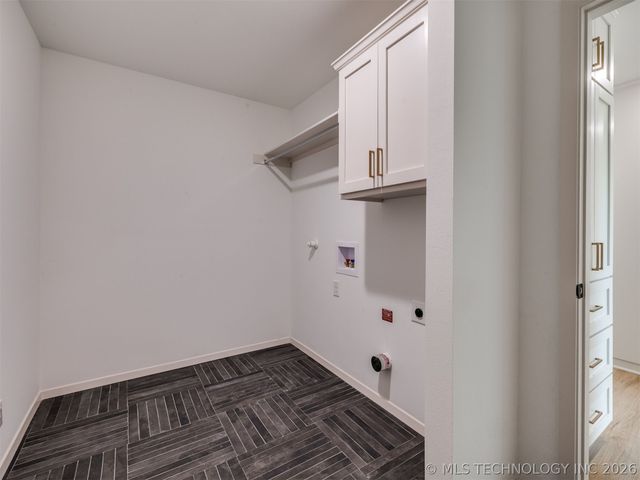 8924 N 78th East Avenue, Owasso, OK 74055