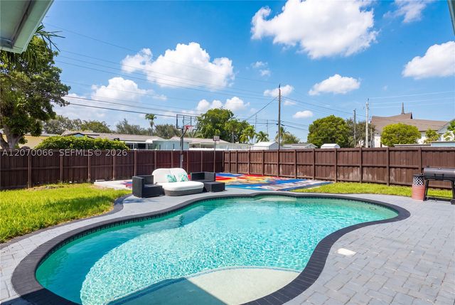 5321 Lincoln St 5321, Hollywood, FL 33021