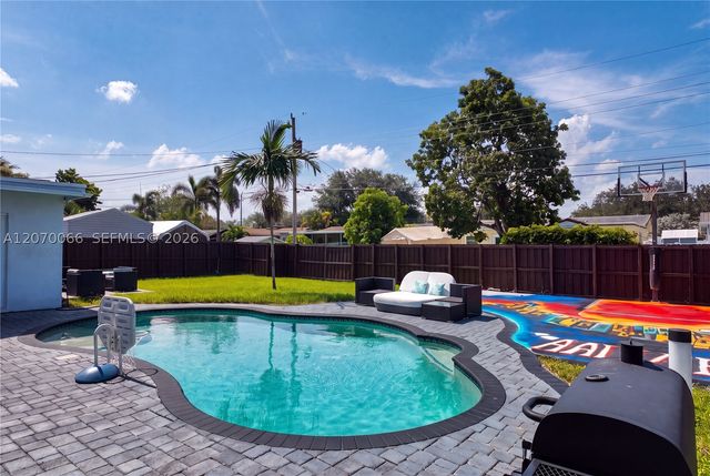 5321 Lincoln St 5321, Hollywood, FL 33021