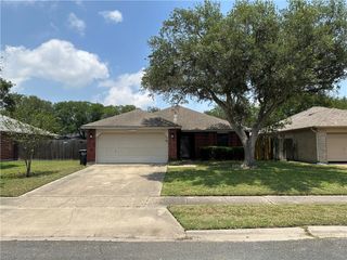 6218 Cornell Dr, Corpus Christi, TX 78414