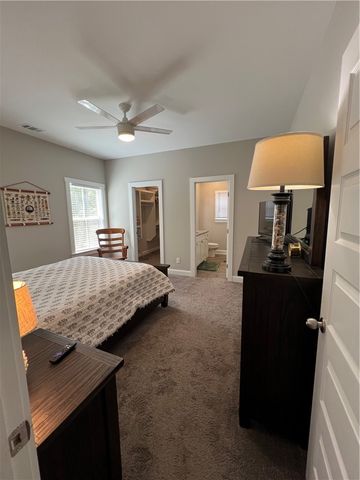 1652 Ashantilly Drive, Darien, GA 31305