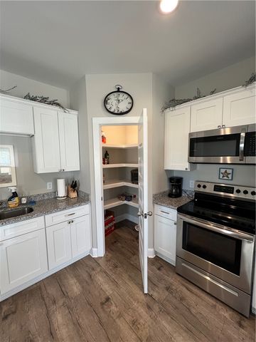 1652 Ashantilly Drive, Darien, GA 31305