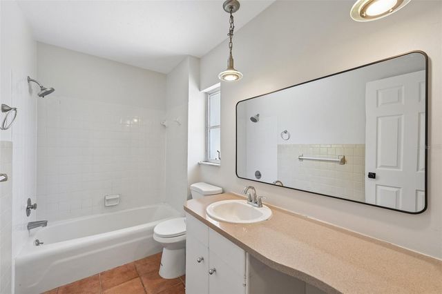 209 PALM AVENUE, Nokomis, FL 34275