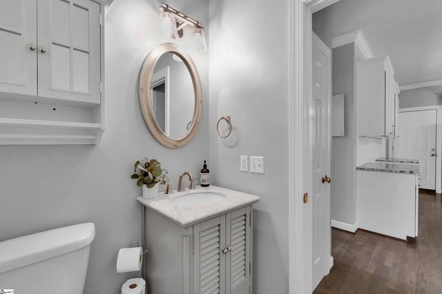 6 Clearwater Court, Taylors, SC 29687