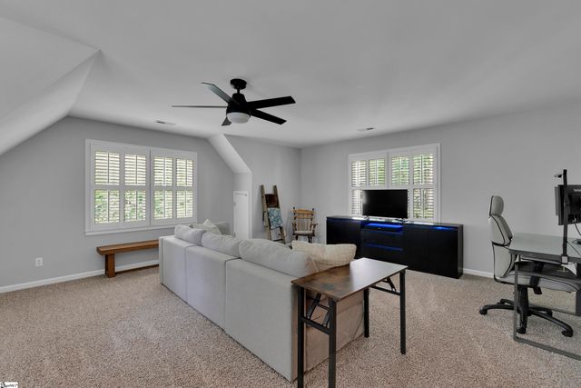 6 Clearwater Court, Taylors, SC 29687