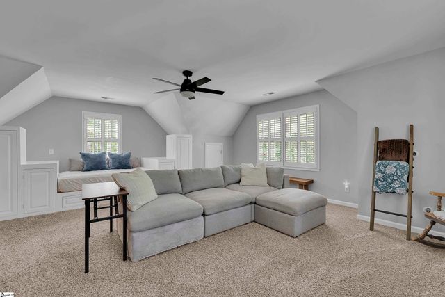 6 Clearwater Court, Taylors, SC 29687