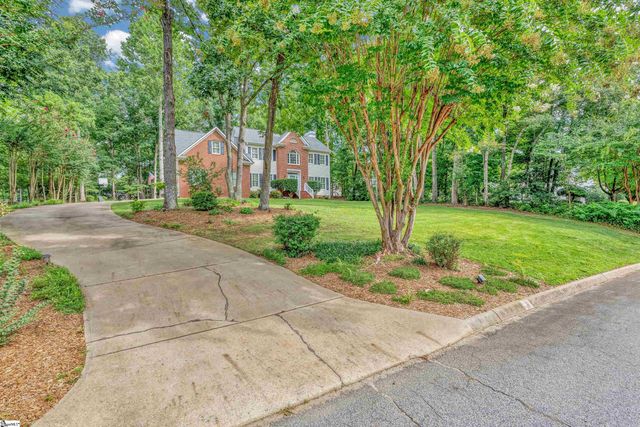 6 Clearwater Court, Taylors, SC 29687