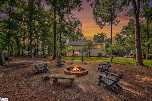 6 Clearwater Court, Taylors, SC 29687