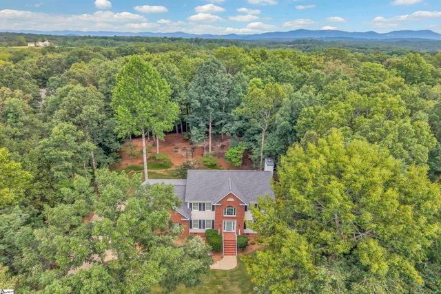 6 Clearwater Court, Taylors, SC 29687