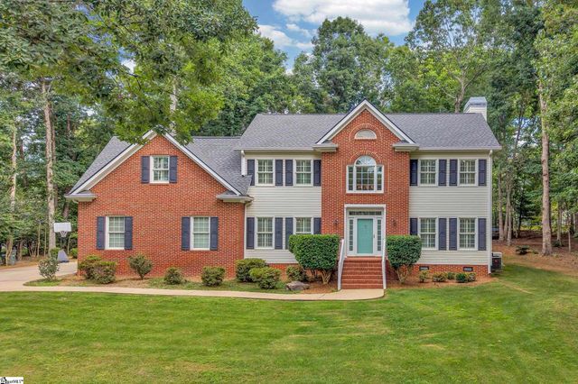6 Clearwater Court, Taylors, SC 29687