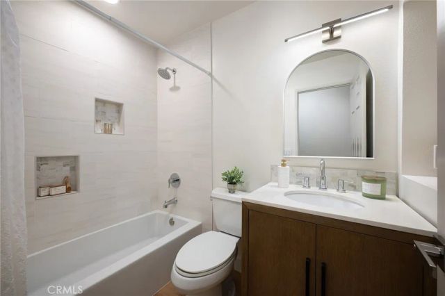 27075 La Fuente, Mission Viejo, CA 92692