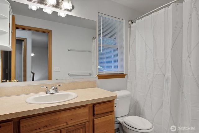 18715 Rampart Drive SE, Yelm, WA 98597