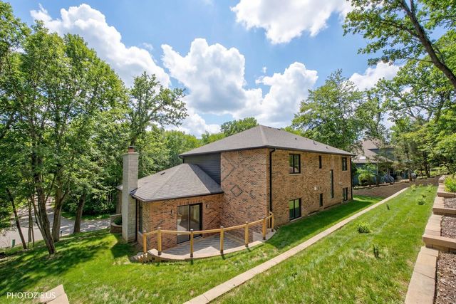 615 Harper Drive, Algonquin, IL 60102