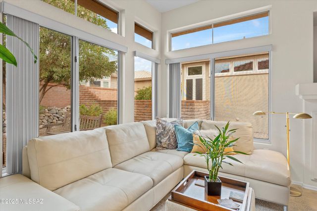 1783 E Anza Way, Oro Valley, AZ 85755