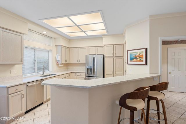 1783 E Anza Way, Oro Valley, AZ 85755