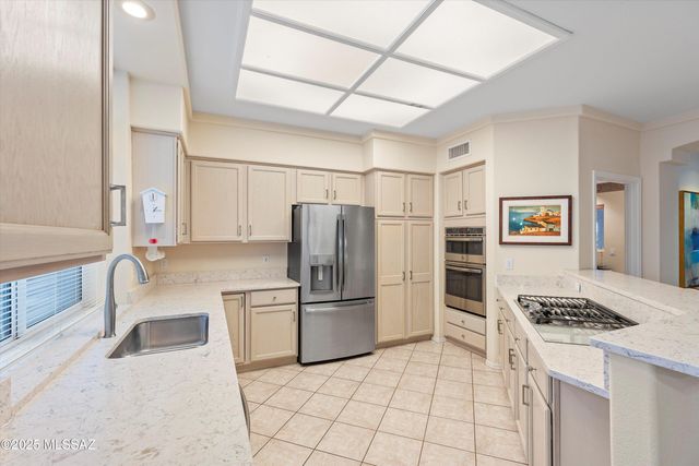 1783 E Anza Way, Oro Valley, AZ 85755