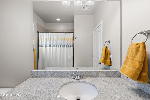 1355 Bison Spring Drive, Las Cruces, NM 88012