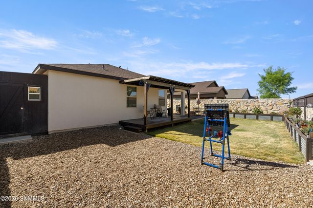 1355 Bison Spring Drive, Las Cruces, NM 88012