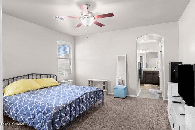 1355 Bison Spring Drive, Las Cruces, NM 88012