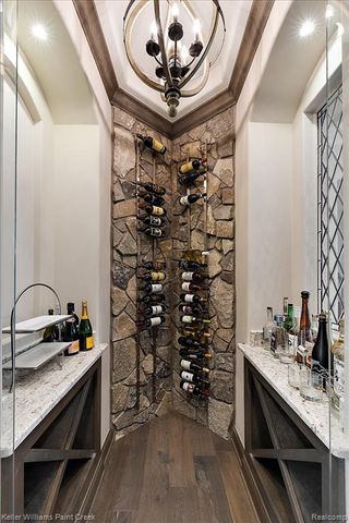 4838 Pinecrest Court, Rochester, MI 48306