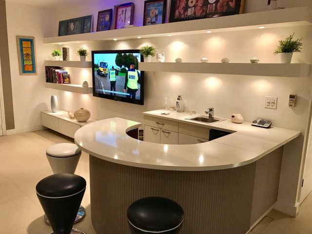185 Palm Avenue, Miami Beach, FL 33139