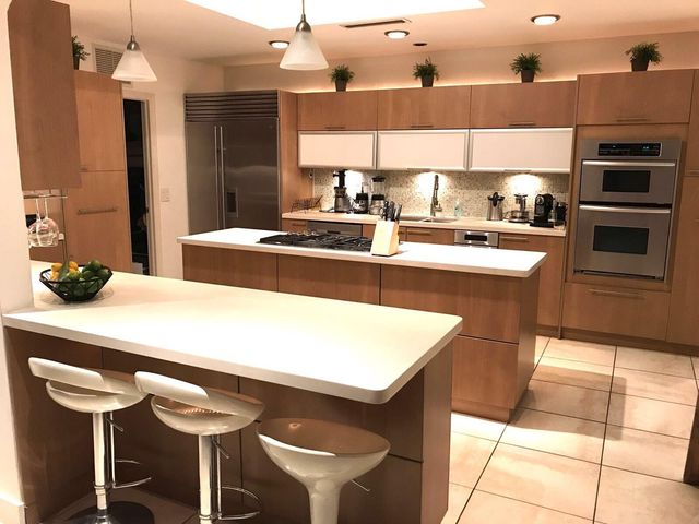 185 Palm Avenue, Miami Beach, FL 33139
