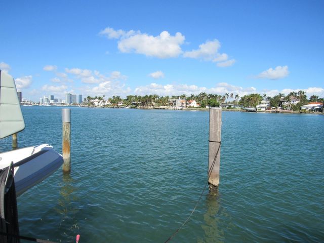 185 Palm Avenue, Miami Beach, FL 33139