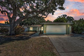 11129 62ND STREET N, Pinellas Park, FL 33782