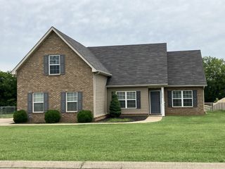 1026 Pusher Pl, Rockvale, TN 37153