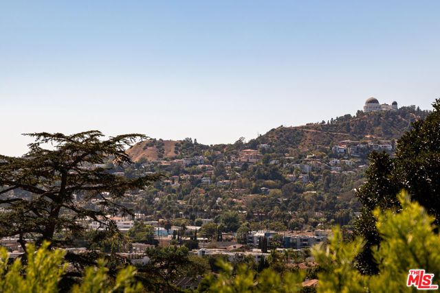 2341 Ronda Vista Drive, Los Angeles, CA 90027