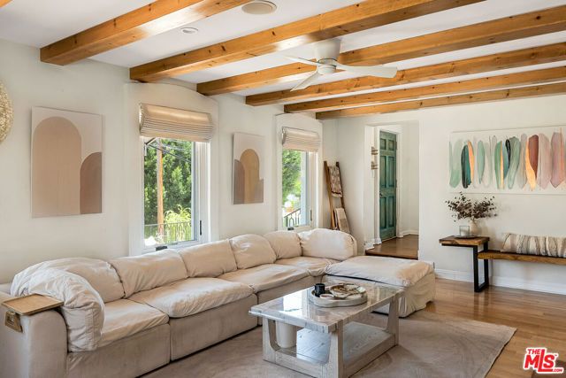 2341 Ronda Vista Drive, Los Angeles, CA 90027