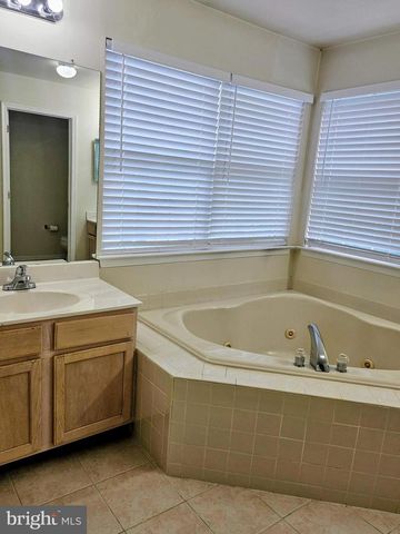 365 TUVIRA LN, Cherry Hill, NJ 08003