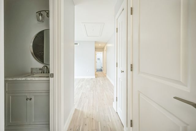 14 Marston, Barnstable, MA 02601