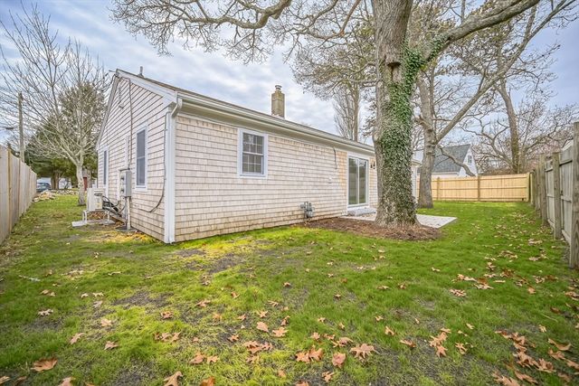 14 Marston, Barnstable, MA 02601