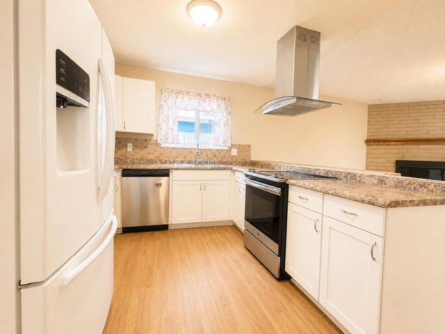1543 John Pl, Yuba City, CA 95993