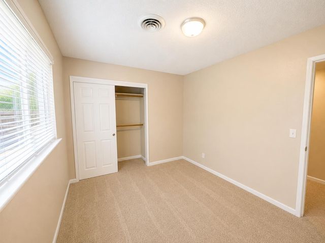 1543 John Pl, Yuba City, CA 95993