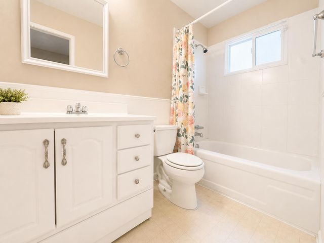 1543 John Pl, Yuba City, CA 95993