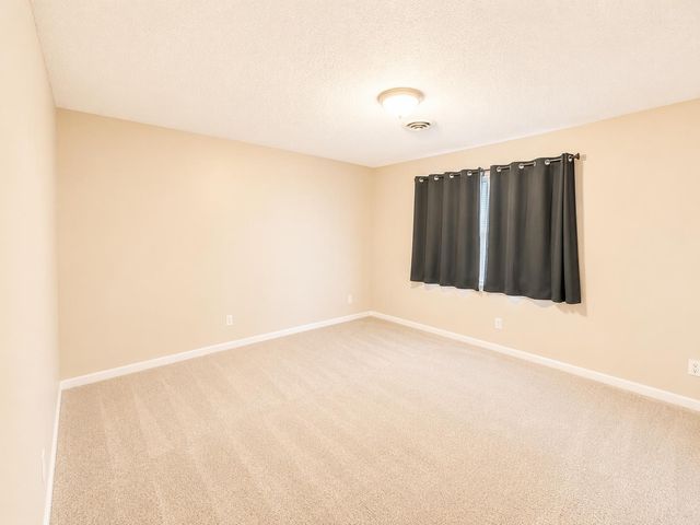 1543 John Pl, Yuba City, CA 95993