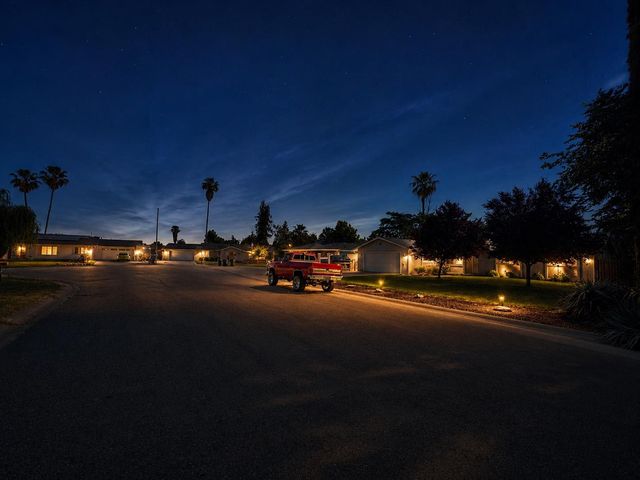 1543 John Pl, Yuba City, CA 95993