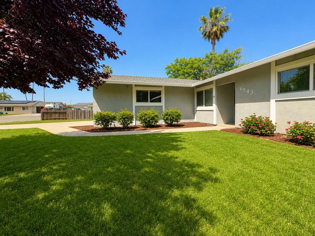 1543 John Pl, Yuba City, CA 95993