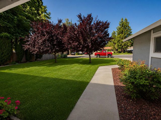1543 John Pl, Yuba City, CA 95993